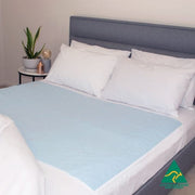 Minappi Waterproof Absorbent Bed Pad With Flaps Single 90x110cm 2000ml Light Blue AQBED2010-S-LB