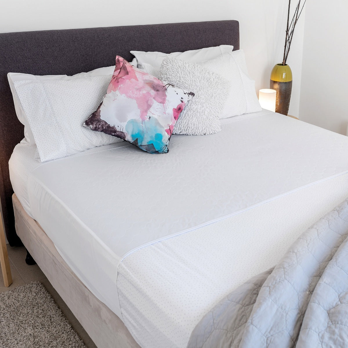 Conni X-wide Reusable 153x85cm Charcoal Bed Pad with Tuck-ins 2500ml