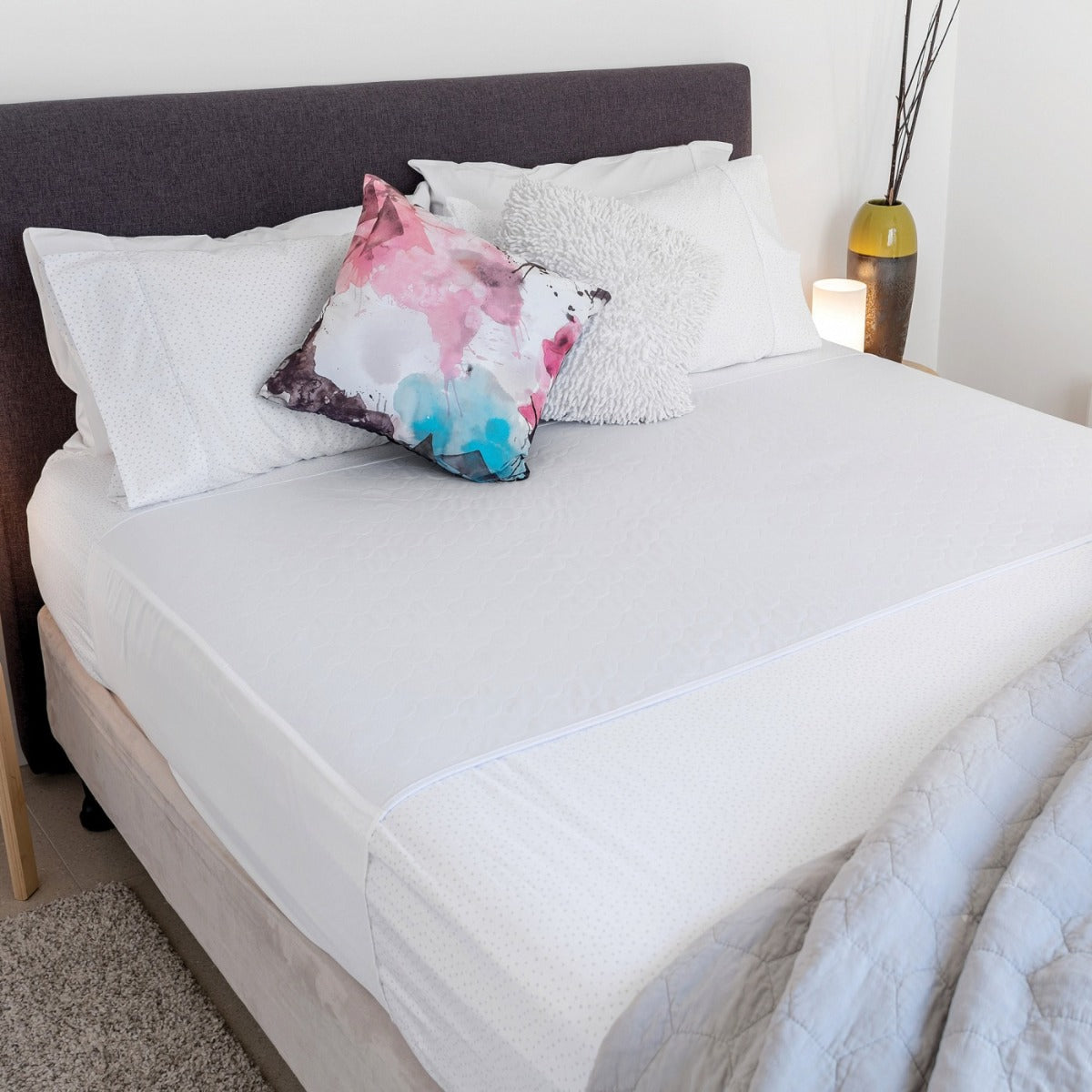 Conni X-wide Reusable 153x85cm Charcoal Bed Pad with Tuck-ins 2500ml