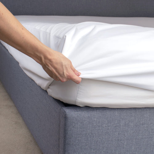 Minappi Fitted Waterproof Bed Sheet Mattress Protector Queen 153x203cm Waterproof White FWPS-Q-WHT