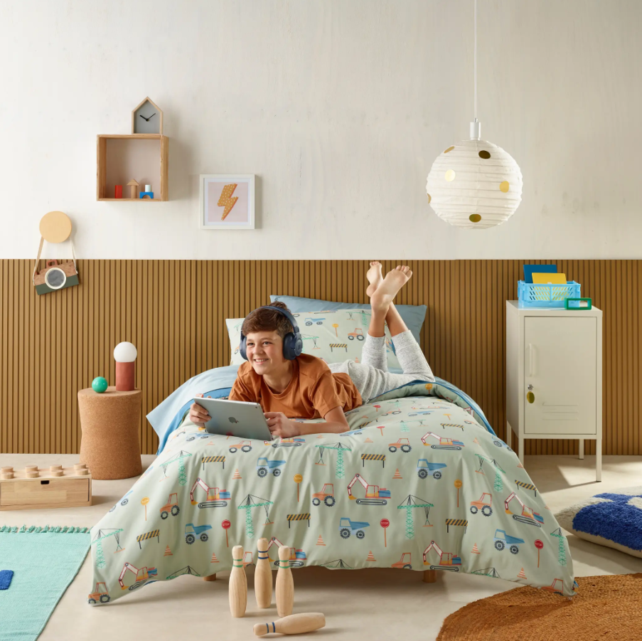 Staydry Quilt Construction Single Bed Cover 140x210cm With Pillow Set STAYKIDSCNSB